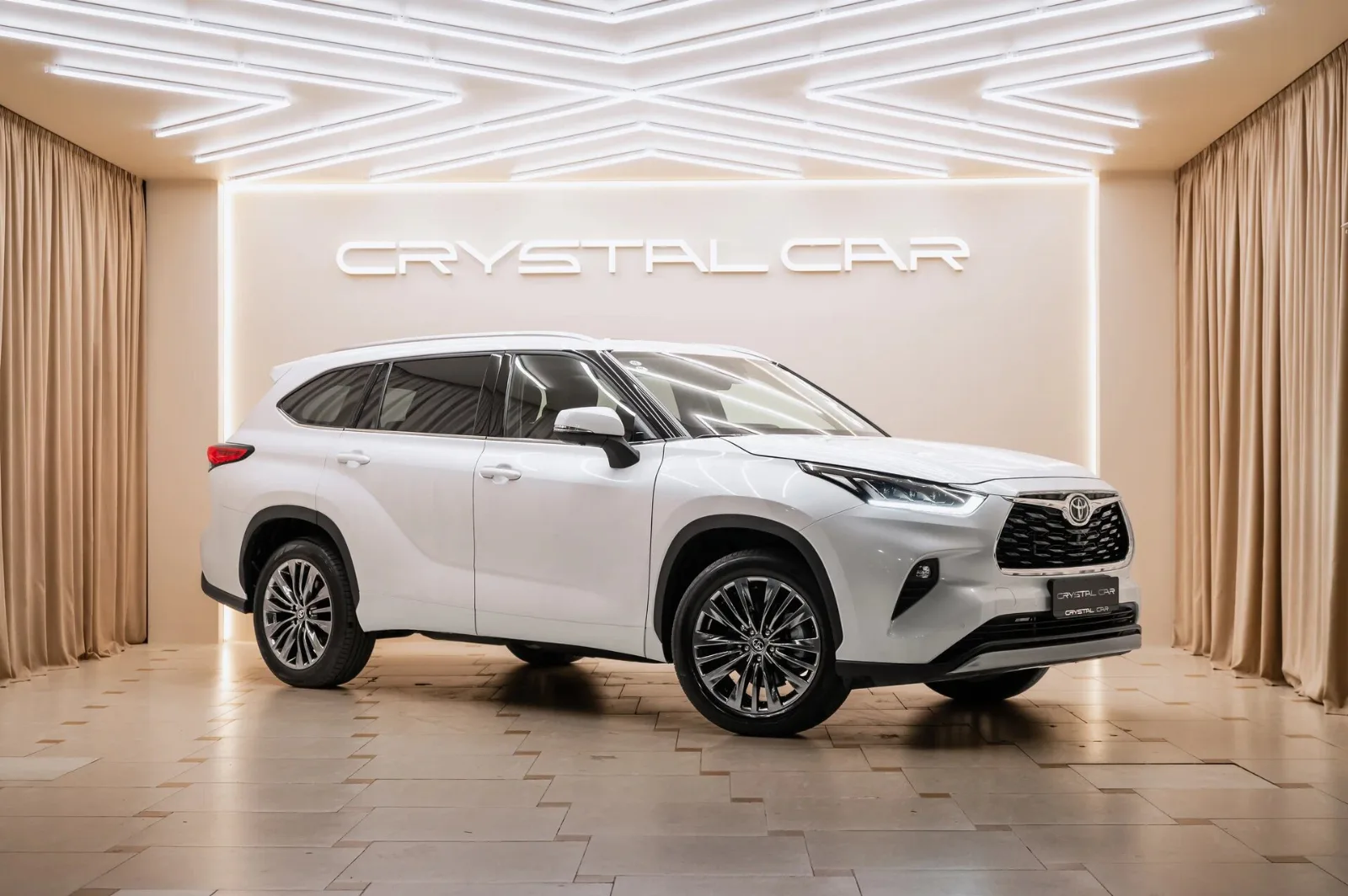 Toyota Highlander 2.0 4WD AT (248 л.с), 2026